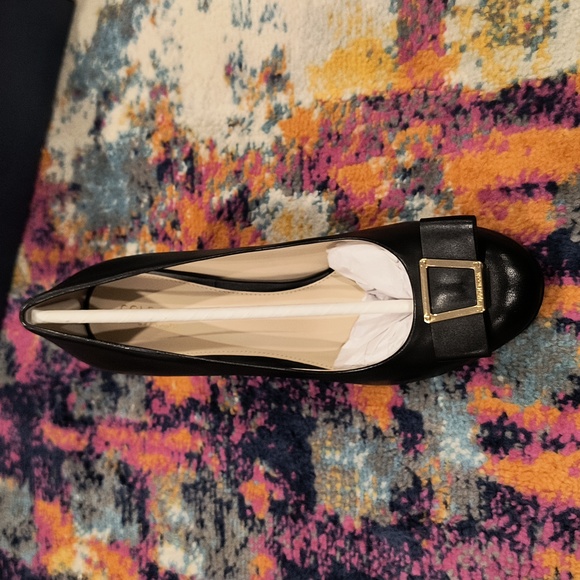 Cole Haan Emory Bow Pump Black Leather 3 inch - Picture 7 of 10